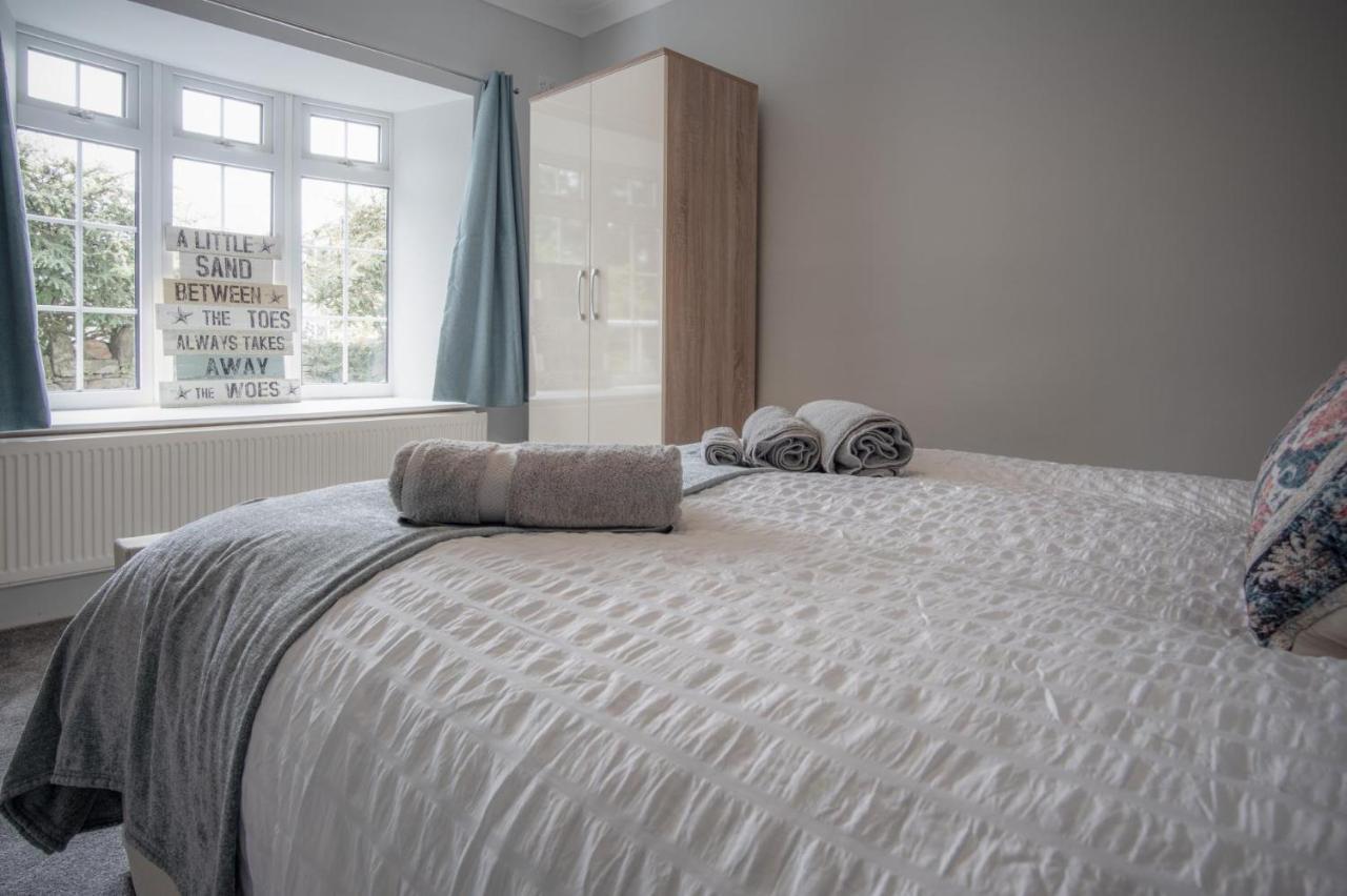 Pendeilo Villa - 5 Bedroom Holiday Home - Amroth Exterior photo