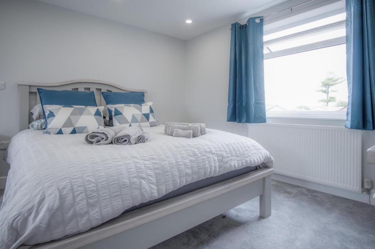 Pendeilo Villa - 5 Bedroom Holiday Home - Amroth Exterior photo